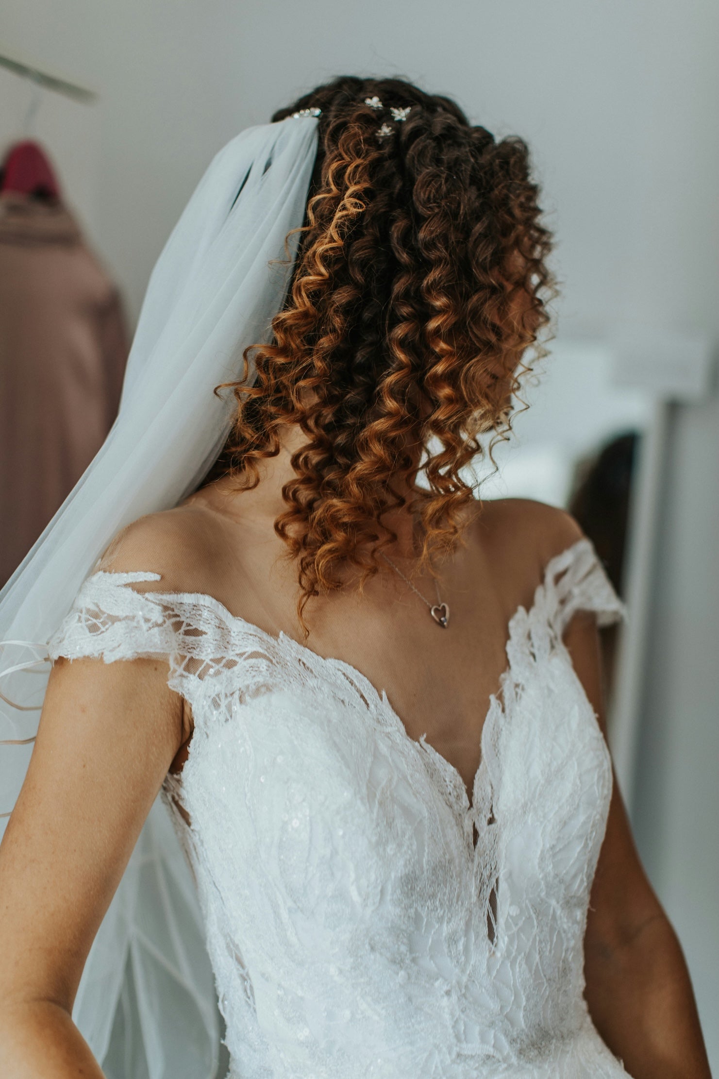 Bridal Hair Perfection: From Prep to Finish